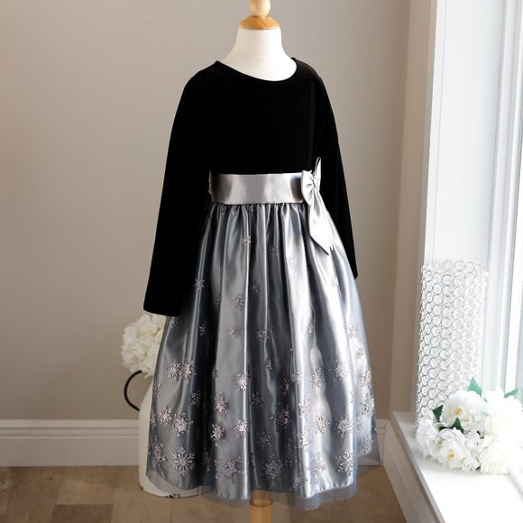 Black Velvet and Silver Dress Snowflake Rhinestone Bow Special Occasion Dress - Picture 1 of 5